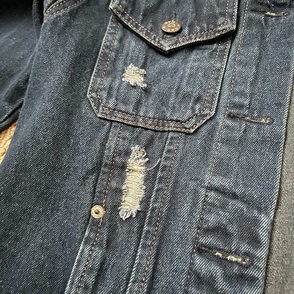 LF CARMAR Distressed Jean/Denim Jacket - Picture 2 of 3